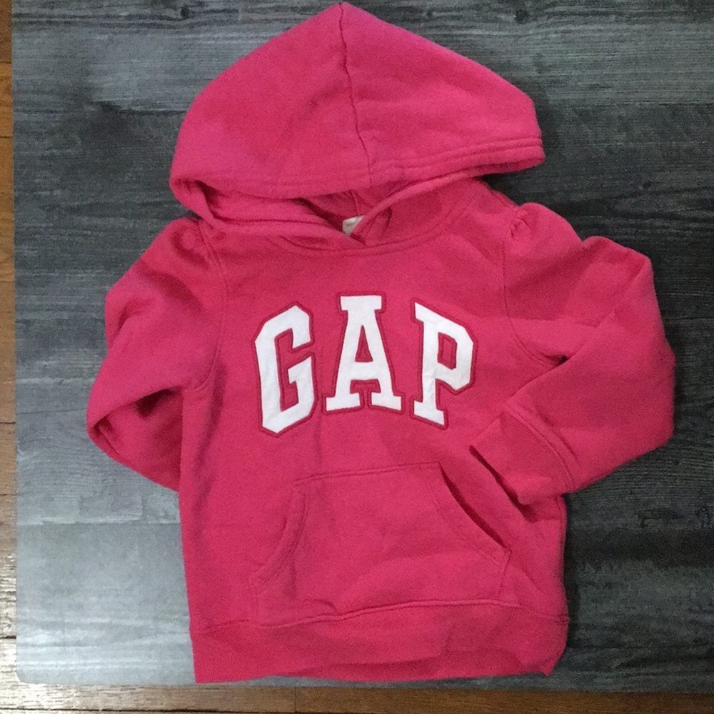 GUC GAP sweatshirt